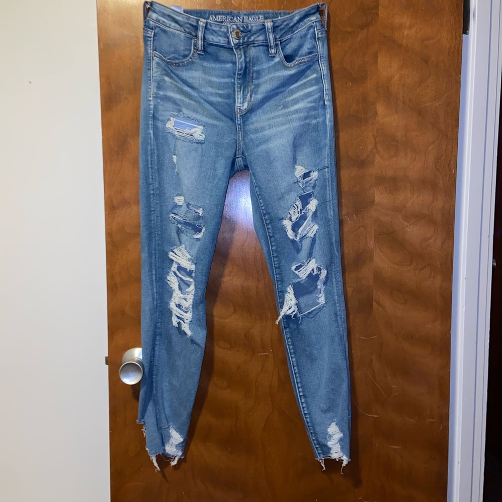 American Eagle ripped skinny jeans